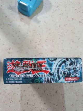 Legend of blue eyes 1st ed booster box 4