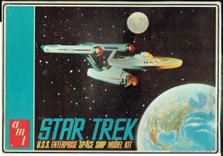1966 S951 - 250 Star Trek Enterprise Lighted Model Kit Amt