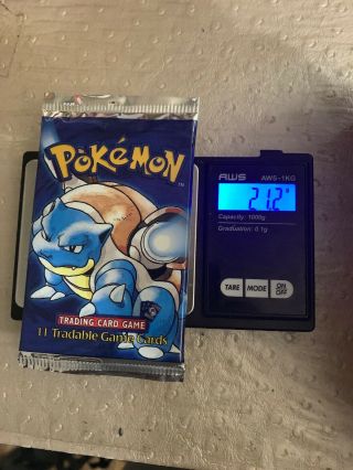 Pokémon Base Set Shadowless Booster Pack Blastoise (weighed Heavy)