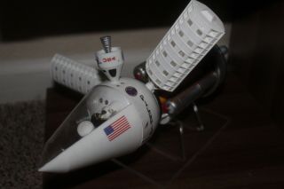 Mpc Nasa Pilgrim Observer Space Station 1/100 Scale Model Kit No.  713 Built