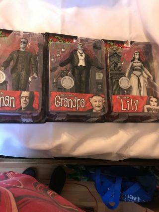The Munsters Herman Grandpa Lily Toysrus Exclusive Nrfb