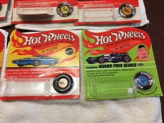 Hot Wheels Empty Redline blister packs (12) with buttons,  5 buttons 7