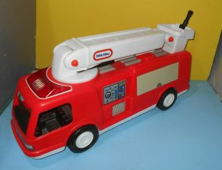 23 " Little Tikes Large Fire Truck Toddler Ride On Fire Engine W/ Ladder & Bucket