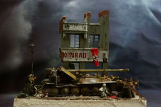 Pro - Built 1/35 Scale Wwii Diorama " It 