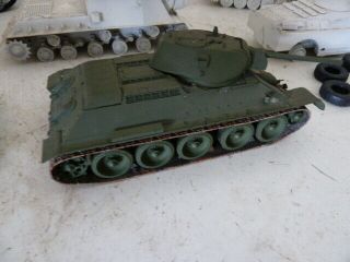 8 Russian USSR World War Two WW 2 Tanks & AFV Built 1/35 Scale 7