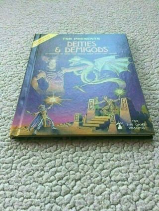 Dungeons and Dragons Deities & Demigods Cthulhu Melnibonean 144 Pages 2