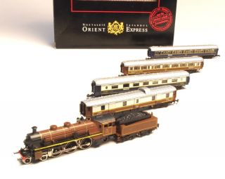 8108 Marklin Z - Scale Orient Express Train Set