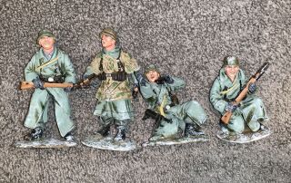 Figarti ETG - 004 WW II German Scouting Party Four Figure Set LE 029/100 4