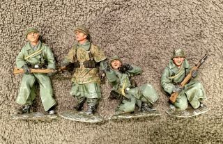 Figarti ETG - 004 WW II German Scouting Party Four Figure Set LE 029/100 5