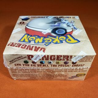 Pokemon Fossil 1st Edition Booster Box 1999 WOTC Factory TCG Card Game 4