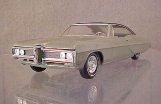 1968 Pontiac Bonneville Silver/black Dealer Promotional Mpc Model