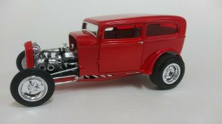 1932 32 Ford Sedan Orange Crate 1/25 Built Model Car Slick Red Paint Work