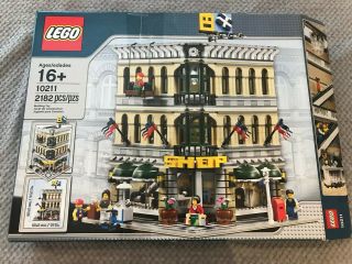 Lego Creator Grand Emporium (10211) Retired