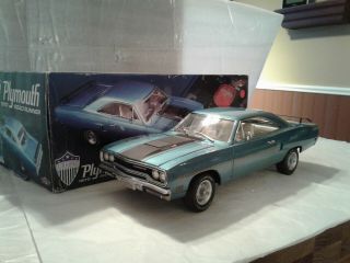 Gmp 1/18 Plymouth 1970 Road Runner 1803122 1 Of 524