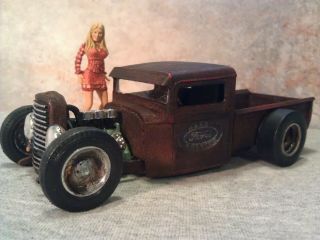 Adult Built 1/25 Scale 1934 Ford Rat Rod Pickup