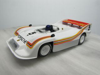 Carrera 1/32 Slot Car - Cam2 Porsche 917/30 6 - Red & White - Mark Donohue