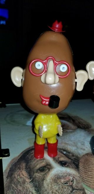 Vintage 60s Pete the Pepper,  Mr.  & Mrs.  Potato Head,  Oscar the Orange toy by. 8