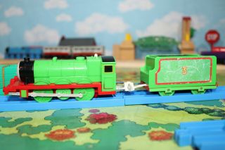TOMY Trackmaster TALK N ACTION HENRY Thomas & Friends 1999 JAPAN EXCLUSIVE 2