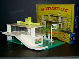 Matchbox Lesney Matchbox BP Sales & Service Station MG1 - B2 VNM & boxes 2