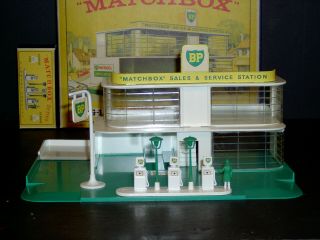 Matchbox Lesney Matchbox BP Sales & Service Station MG1 - B2 VNM & boxes 3