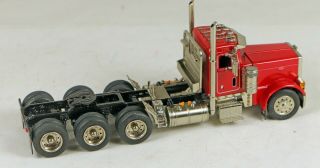 Classic Collectibles 14013 Peterbilt 379 4 Axle Tractor Red HO Scale 1/87 2