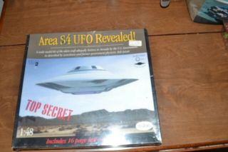 Testors Area S4 Ufo Revealed 1:48 Model Kit 576