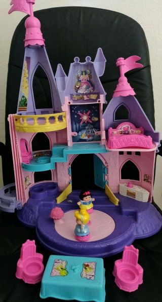 Fisher - Price Little People Disney Princess Songs Palace Castle Music