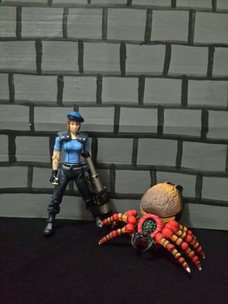 Toy Biz Capcom Resident Evil Jill Valentine Action Figure Video Game Toy 1998