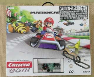 Mario Kart 7 Go Slot Car Racing Track Set Carrera 62318 Nintendo 2 Cars 1/43 Euc