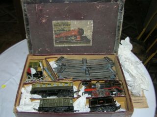 Early French Jep O Scale Steam Locomotive Nord 2 - 4 - 0 Passenger Set,  Ob