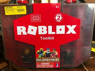 Roblox Toolkit Includes 2 Figures