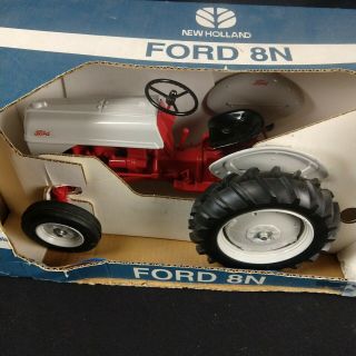 Large Ford 8N diecast metal tractor Holland 1/8 scale toy USA Made w/box 4
