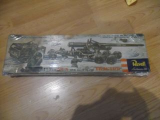 1956 Revell Kit H - 523:198 (155 Mm Gun And High Speed Tractor) In Poor Box