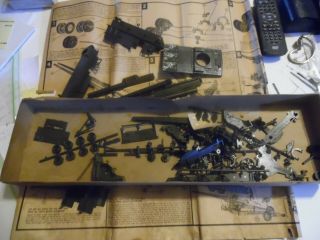 1956 Revell kit H - 523:198 (155 MM Gun and High Speed Tractor) in poor box 3