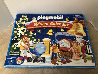 Playmobil 4152 Christmas In The Park Advent Calendar Retired 2005