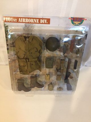 21st Century Toys - 101st Airborne Clothing - - 1999