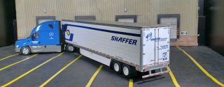 DCP 1/64 Diecast Promotions 34040 Shaffer Trucking Fr8liner Cascadia Internal 5