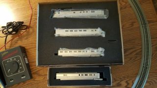 CB&Q PIONEER Zephyr Passenger Train With Add On Post Office Car 3