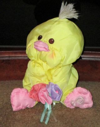 Vtg 1988 Fisher Price Puffalumps 10 " Plush Yellow Chick Holding Pastel Flowers