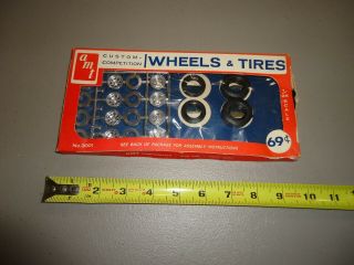 Vintage Rare Custom Competition Amt Wheels And Tires 3001 1/25th In Pkg.