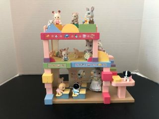Calico Critters Baby Play Nursery School Plus Extra Critters