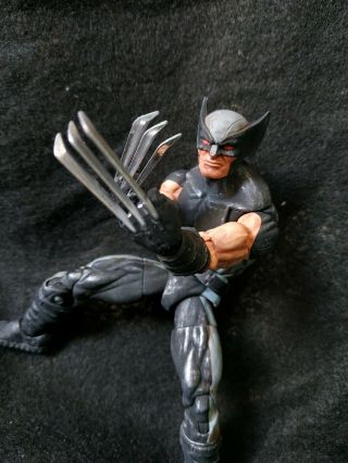 Marvel Legends Custom X - Force Wolverine No Baf Loose