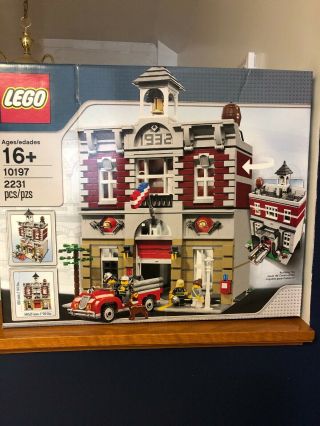 Lego Creator 10197 Creator Fire Brigade Rare Discontinued