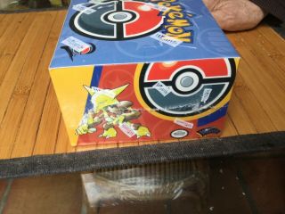 Pokémon Base 2 Booster Box Factory Wotc 2000 2