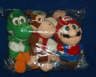 1997 Nip Nintendo 64 Plush Beanie Mario,  Donkey Kong & Yoshi Nwt