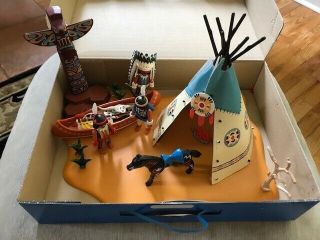Playmobil 4012 Native American Indian Camp 64pc Ages 4 - 10