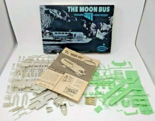 1969 Vintage Aurora 2001 A Space Odyssey Moon Bus Model Kit Complete