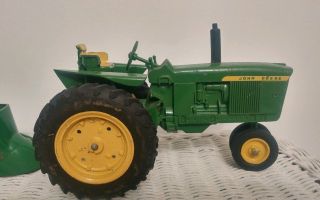 1/16 Ertl Eska Toy Farm Tractor John Deere 3010 & Mounted Corn Picker Long Nose 2
