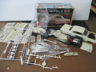 1964 Amt Impala Chevy Ss Hardtop Vintage 3 In 1 Model Kit 1/25th