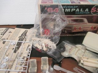 1964 AMT IMPALA CHEVY SS HARDTOP VINTAGE 3 IN 1 MODEL KIT 1/25TH 4